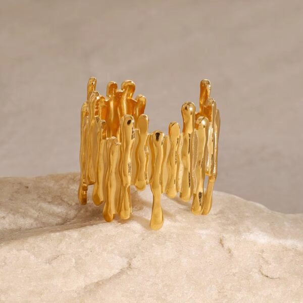 1958 Gold Plated Ring - Image 3