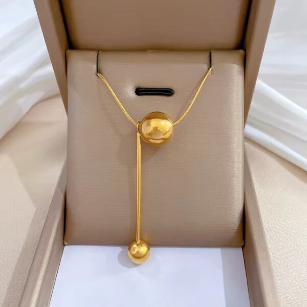 1964 Gold Plated Necklace - Image 4