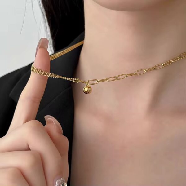 1963 Gold Plated Necklace - Image 5