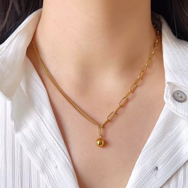 1963 Gold Plated Necklace - Image 7