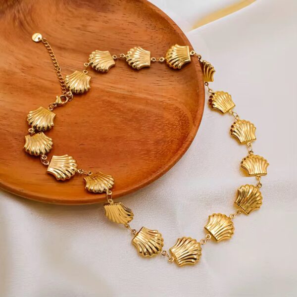1974 Gold Plated Necklace - Image 2