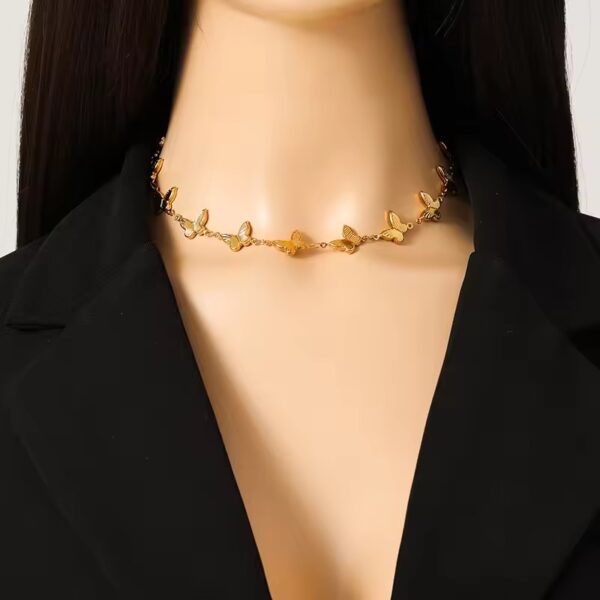 1973 Gold Plated Necklace - Image 4