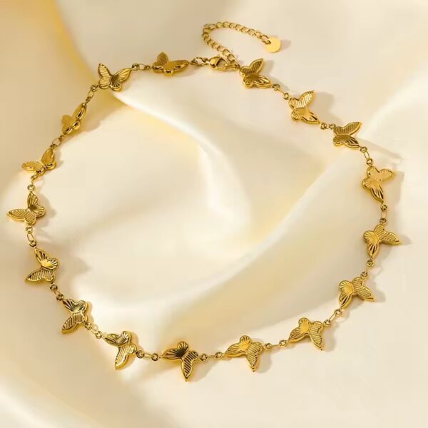 1973 Gold Plated Necklace - Image 6