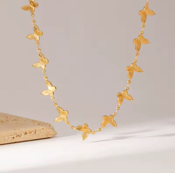 1973 Gold Plated Necklace - Image 2