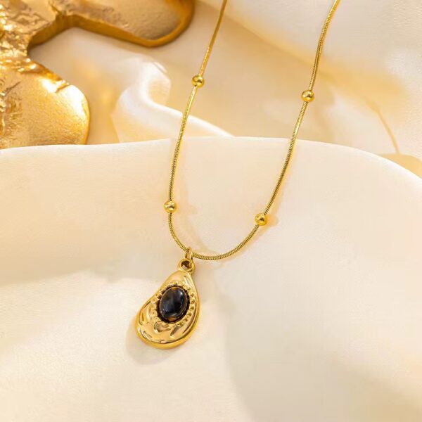 1978 Gold Plated Necklace - Image 3