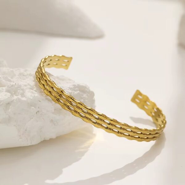 1984 Gold Plated Bangle