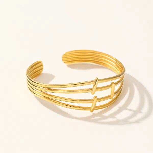 1983 Gold Plated Bangle