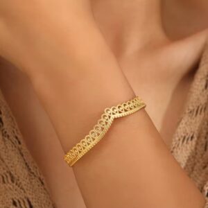 1982 Gold Plated Bangle