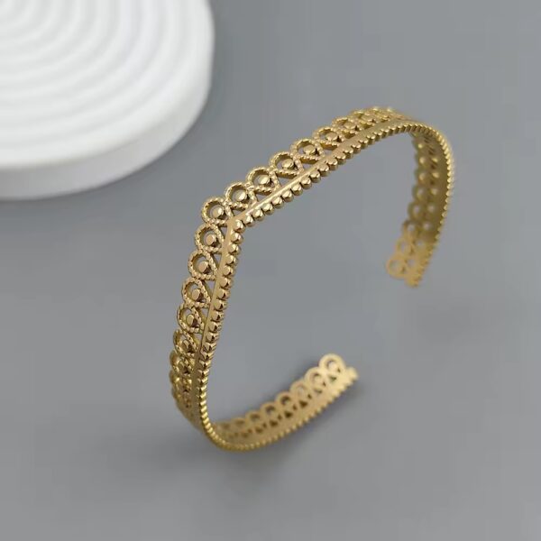 1982 Gold Plated Bangle