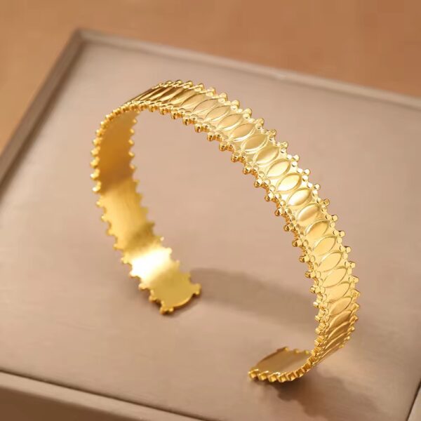 1981 Gold Plated Bangle