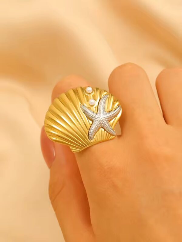 2006 Gold Plated Ring