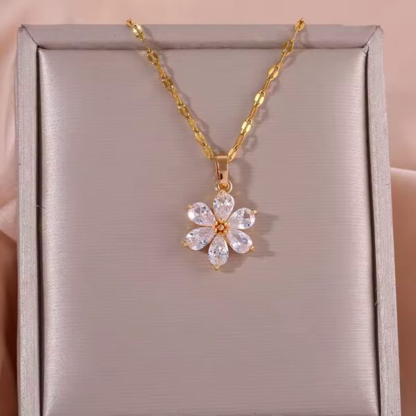 2009 Gold Plated Necklace