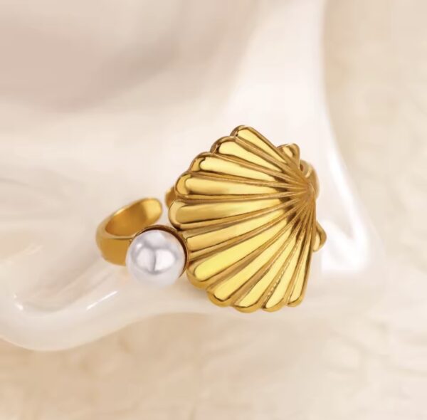 2005 Gold Plated Ring