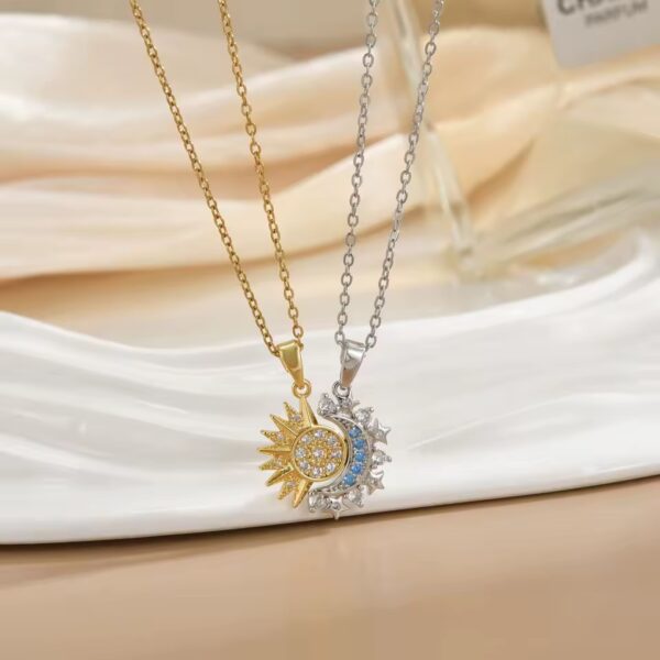 2011 Gold Plated Necklace