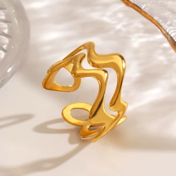 2052 Gold Plated Ring