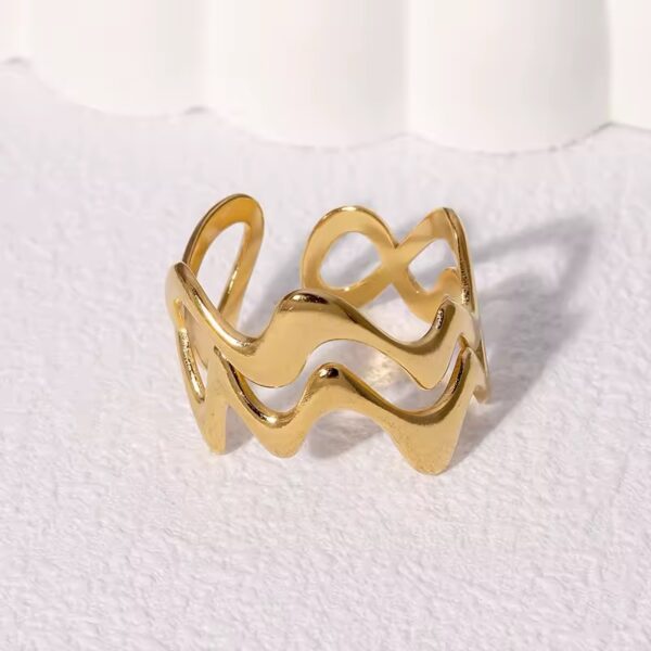 2052 Gold Plated Ring