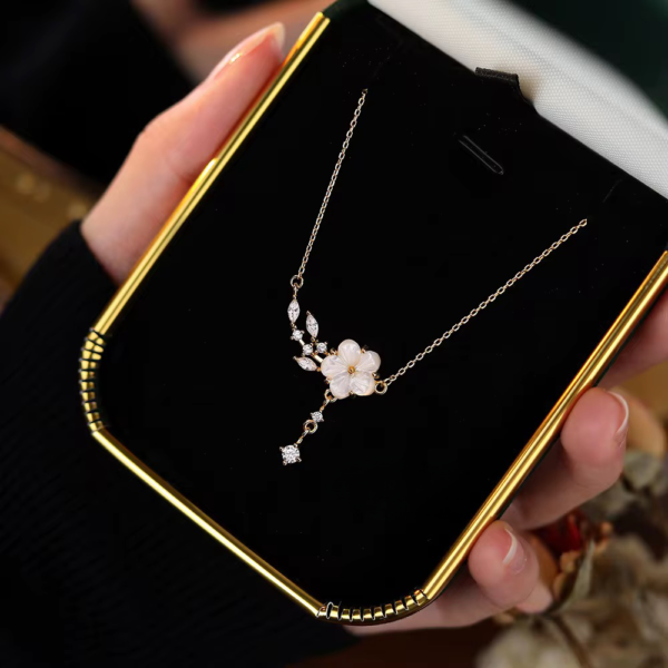 2092 Gold Plated Necklace