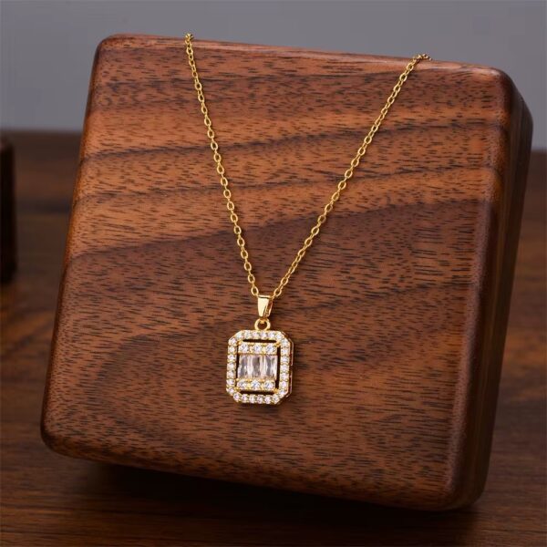 2115 Gold Plated Necklace